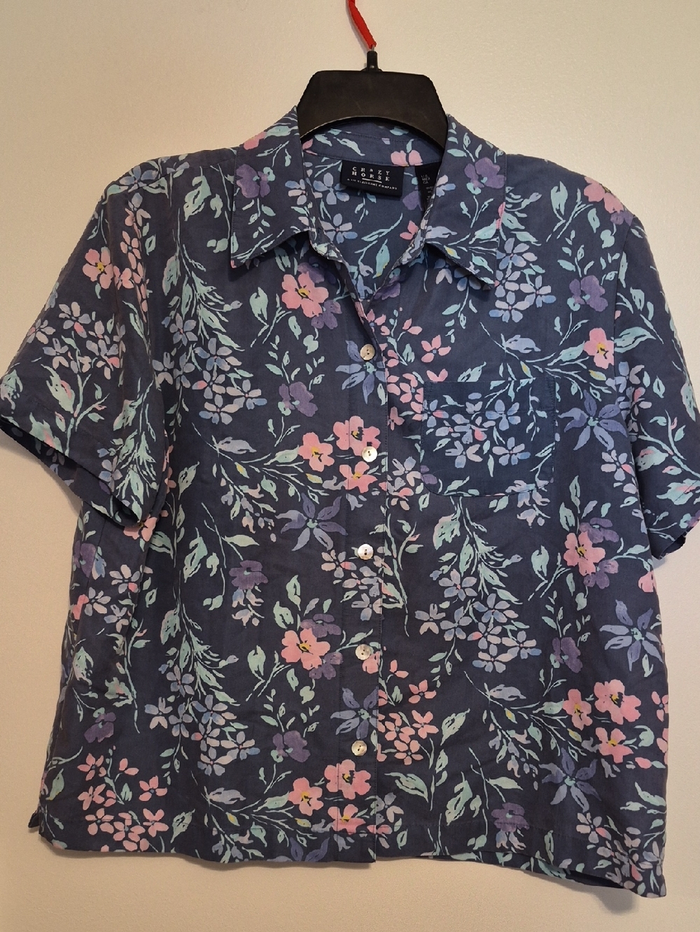 Crazy Horse Womens  Blue Floral Short-Sleeve Button Shirt SZ L